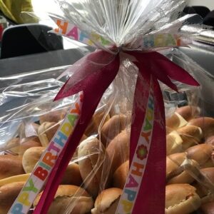 Mini sandwiches op schotel